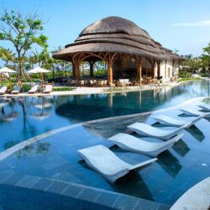 Hoiana Hotel & Suites
